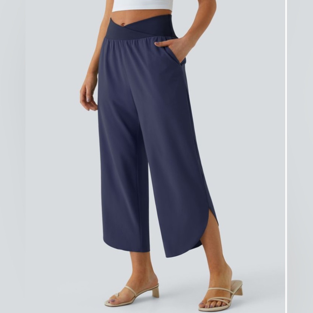 HALARA Navy Cropped Wide-Leg Ankle Pants